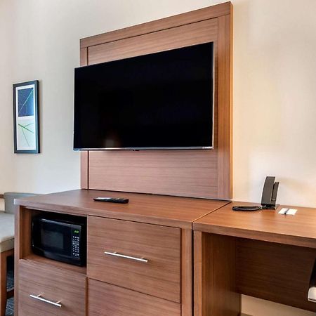 Comfort Suites Grandview - Kansas City Eksteriør billede