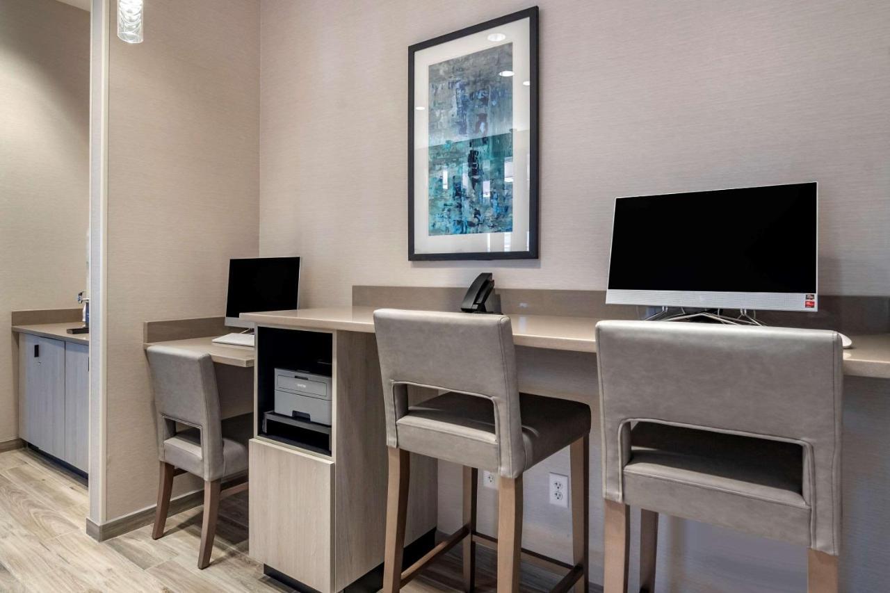 Comfort Suites Grandview - Kansas City Eksteriør billede