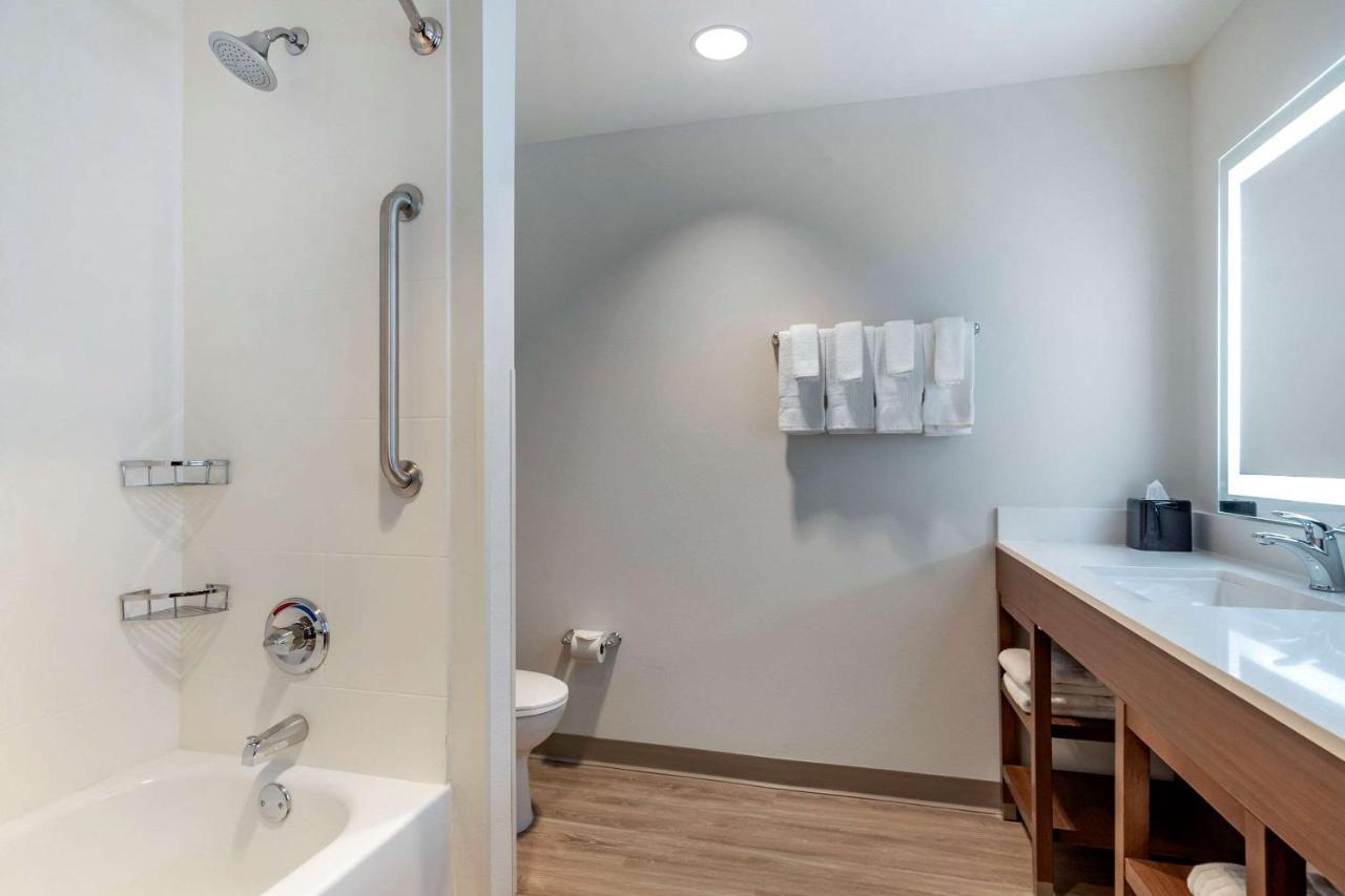 Comfort Suites Grandview - Kansas City Eksteriør billede